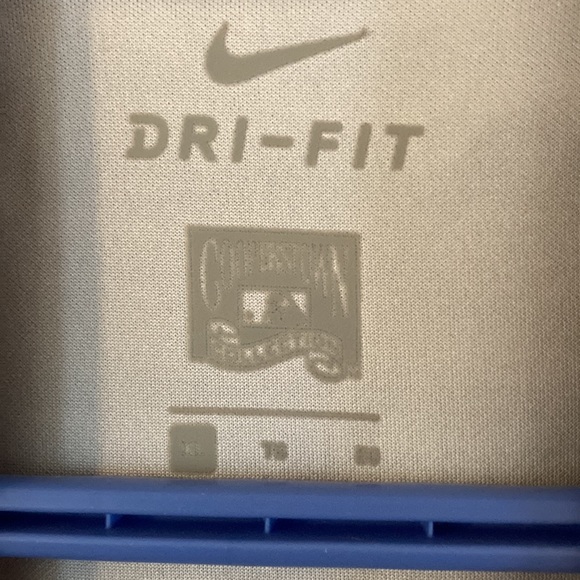 Nike DriFit MLB T Shirt - Boston Red Sox - Picture 4 of 6